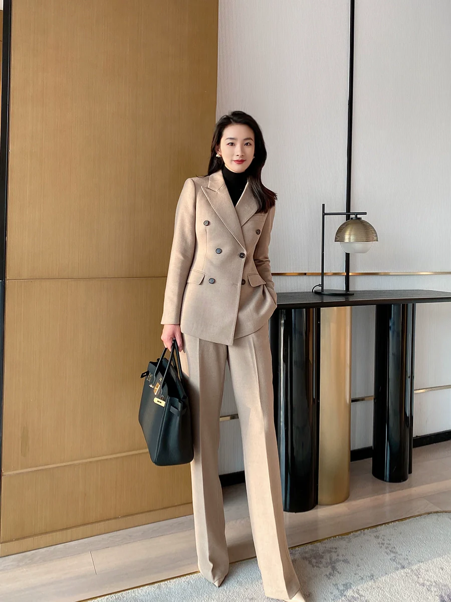 Beige Demi-Season Woolen Women's Suit with Tailored Fit - Image 6