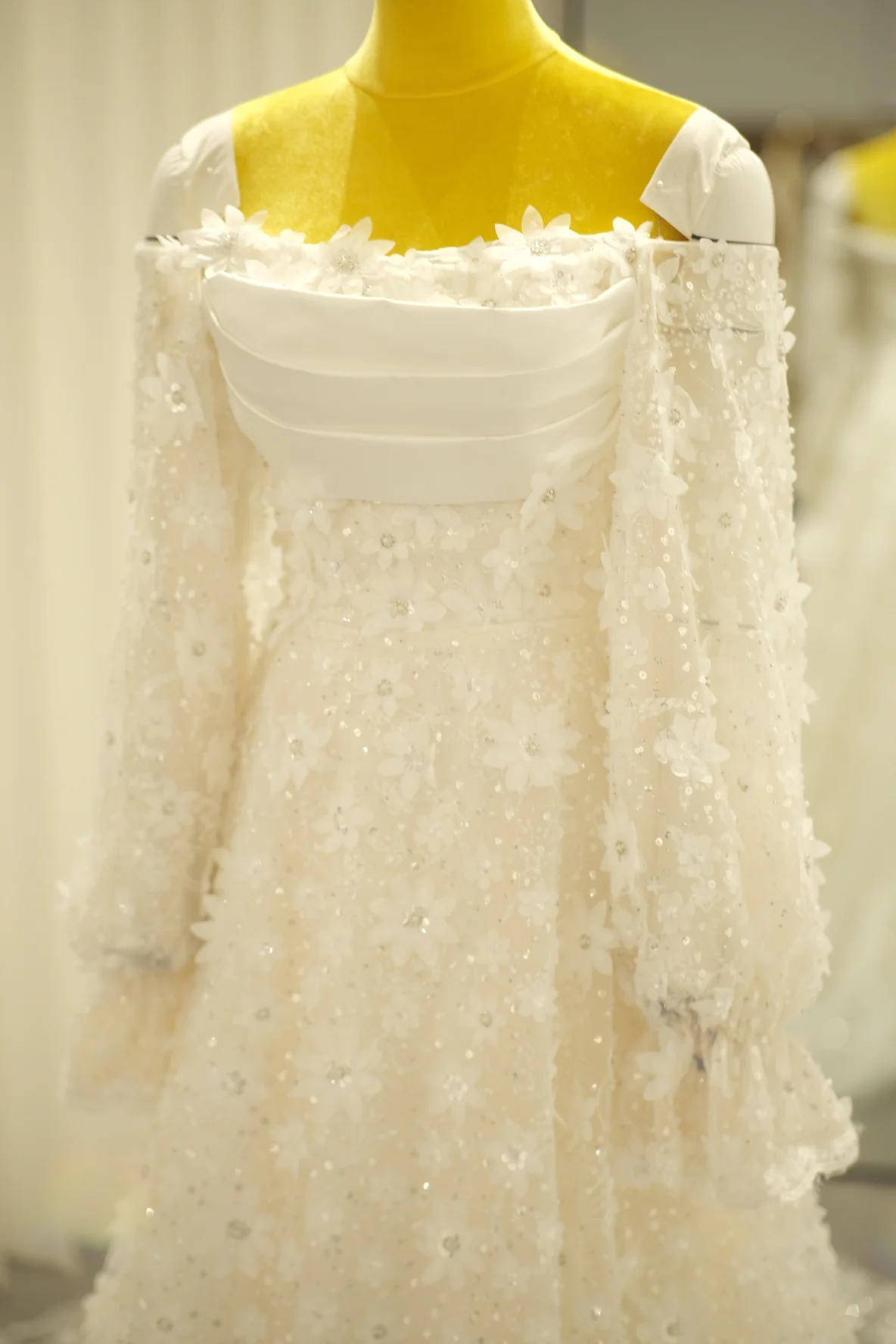 Lux Fabric Full Lace with Beaded Size S Wedding Gown | Ready-to-Wear - Image 10