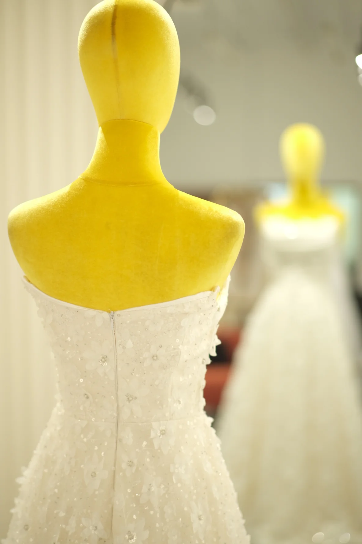Lux Fabric Full Lace with Beaded Size S Wedding Gown | Ready-to-Wear - Image 8