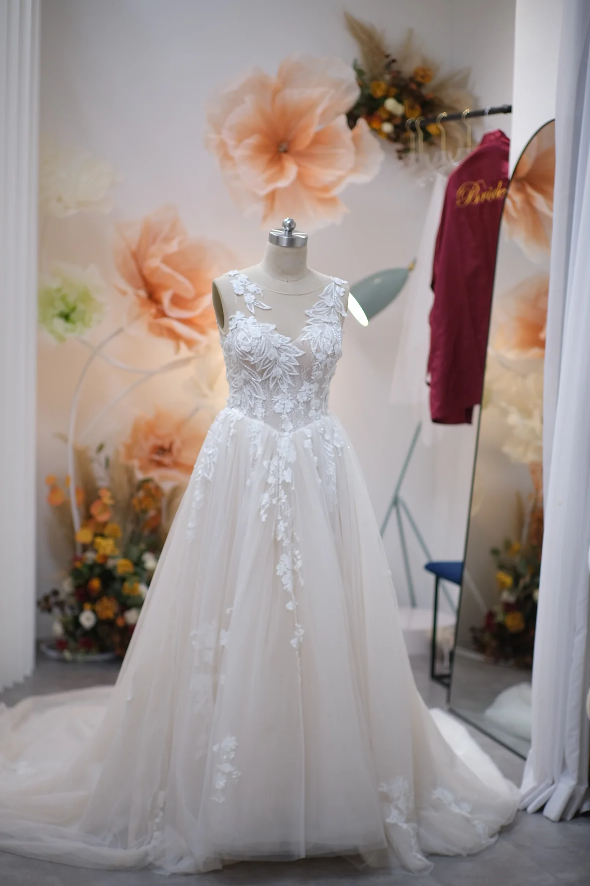 Lux Fabric Full Applique Lace with Beaded Wedding Gown Size L | Ready-to-Wear