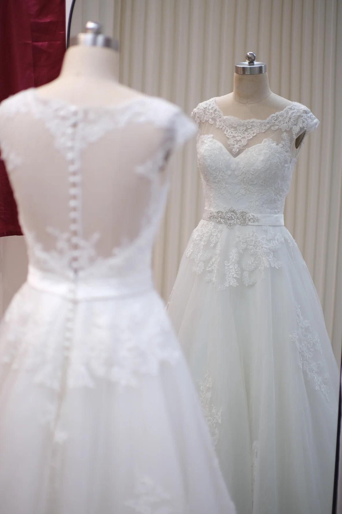 Lux Full Applique Lace with Beaded Wedding Gown Size M | Ready-to-Wear - Image 3