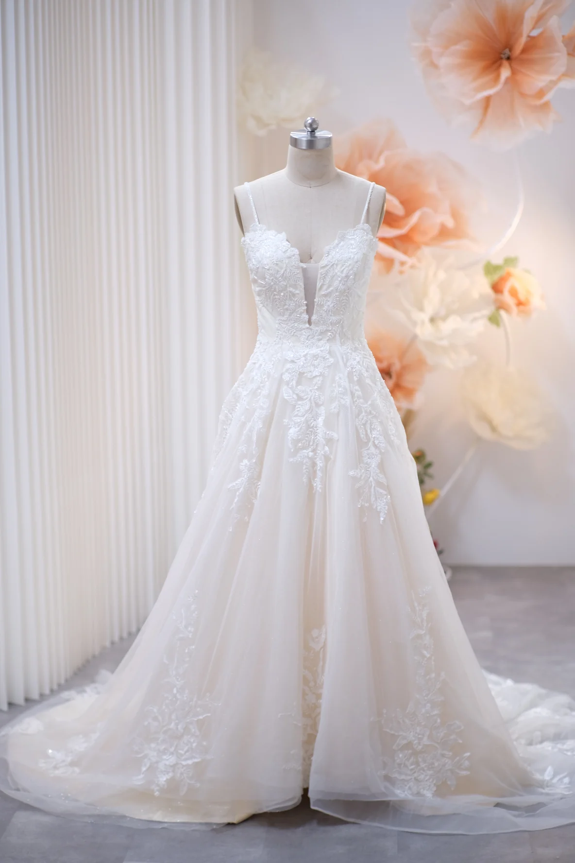 Lux Fabric Full Glitter with Beaded Wedding Gown Size M | Ready-to-Wear - Image 3