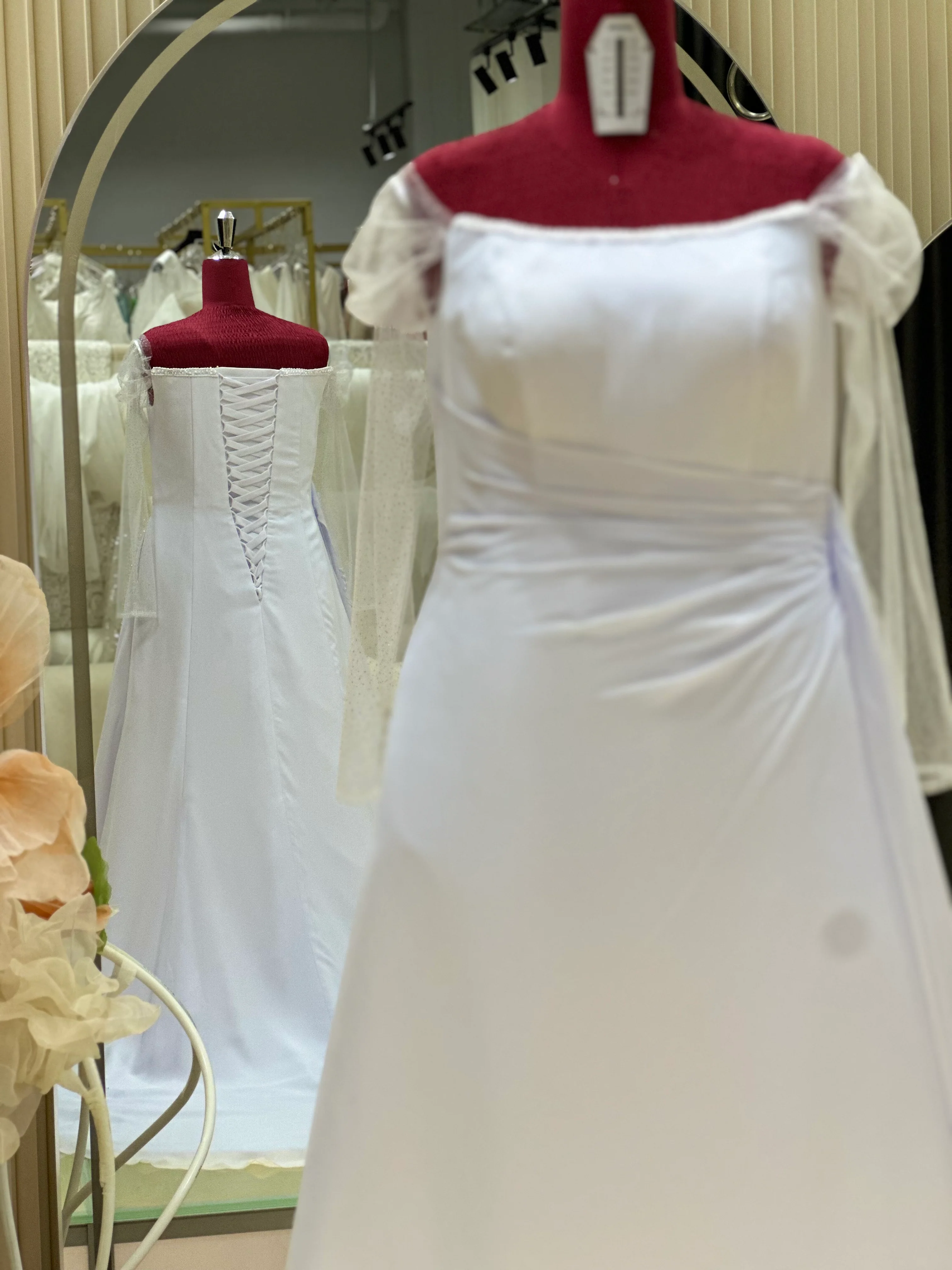 Premium Pleated Plain Wedding Gown Size 3XL-5XL | Ready-to-Wear - Image 6