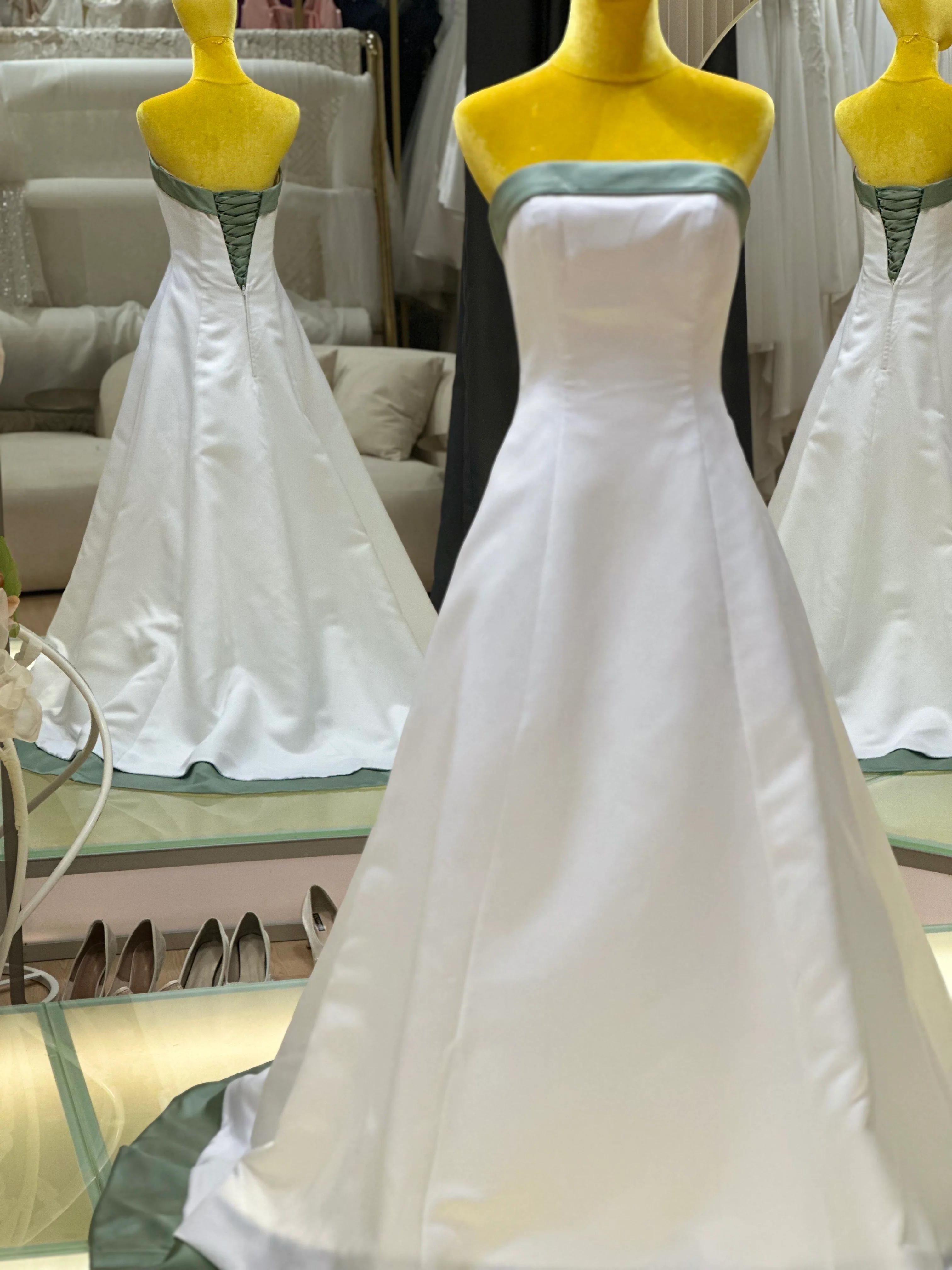 Emerald Green Pleated Premium Wedding Gown | Ready-to-Wear - Image 4