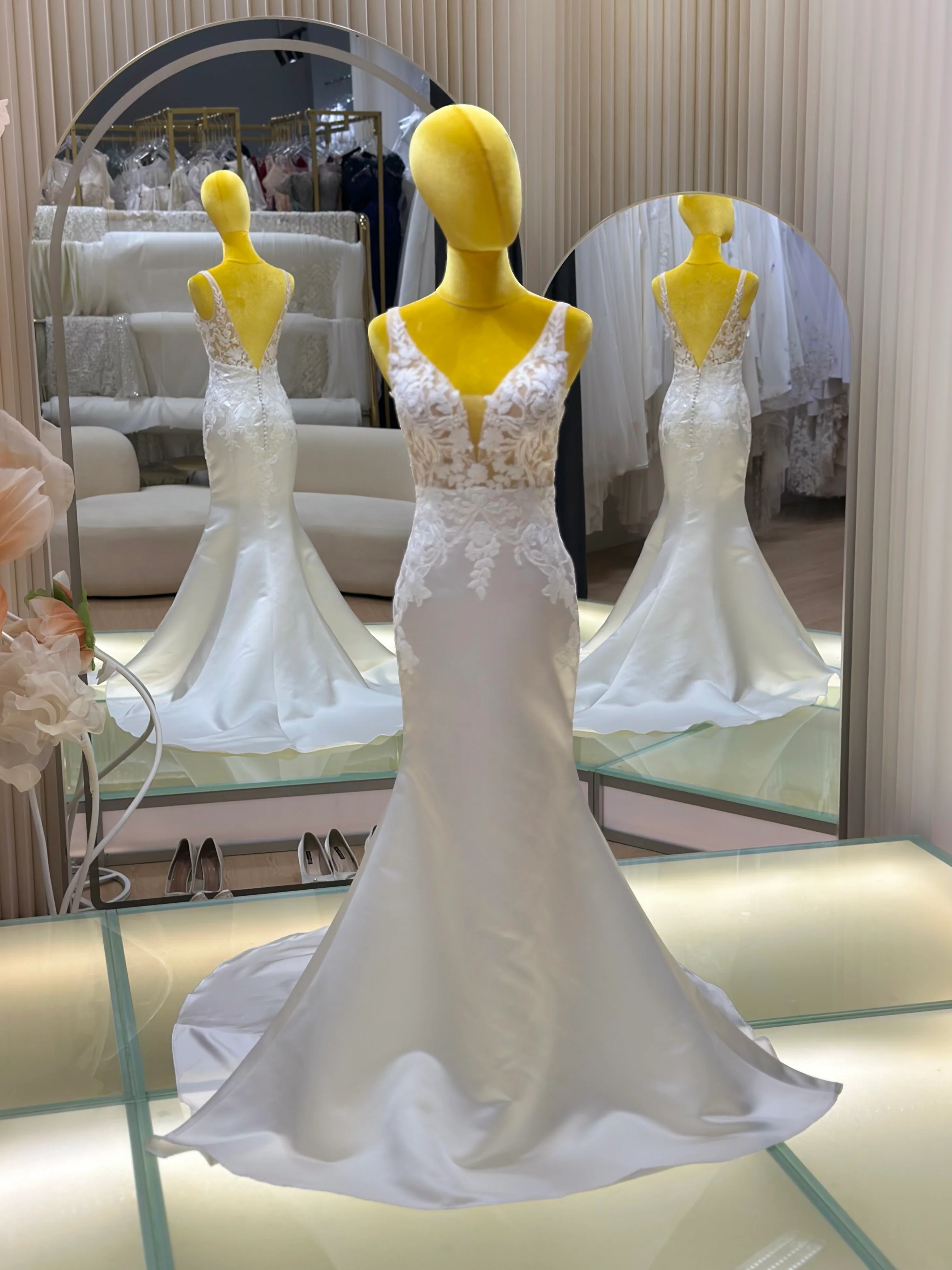 Luxe Half-Lace Wedding Gown | Ready-to-Wear - Image 2