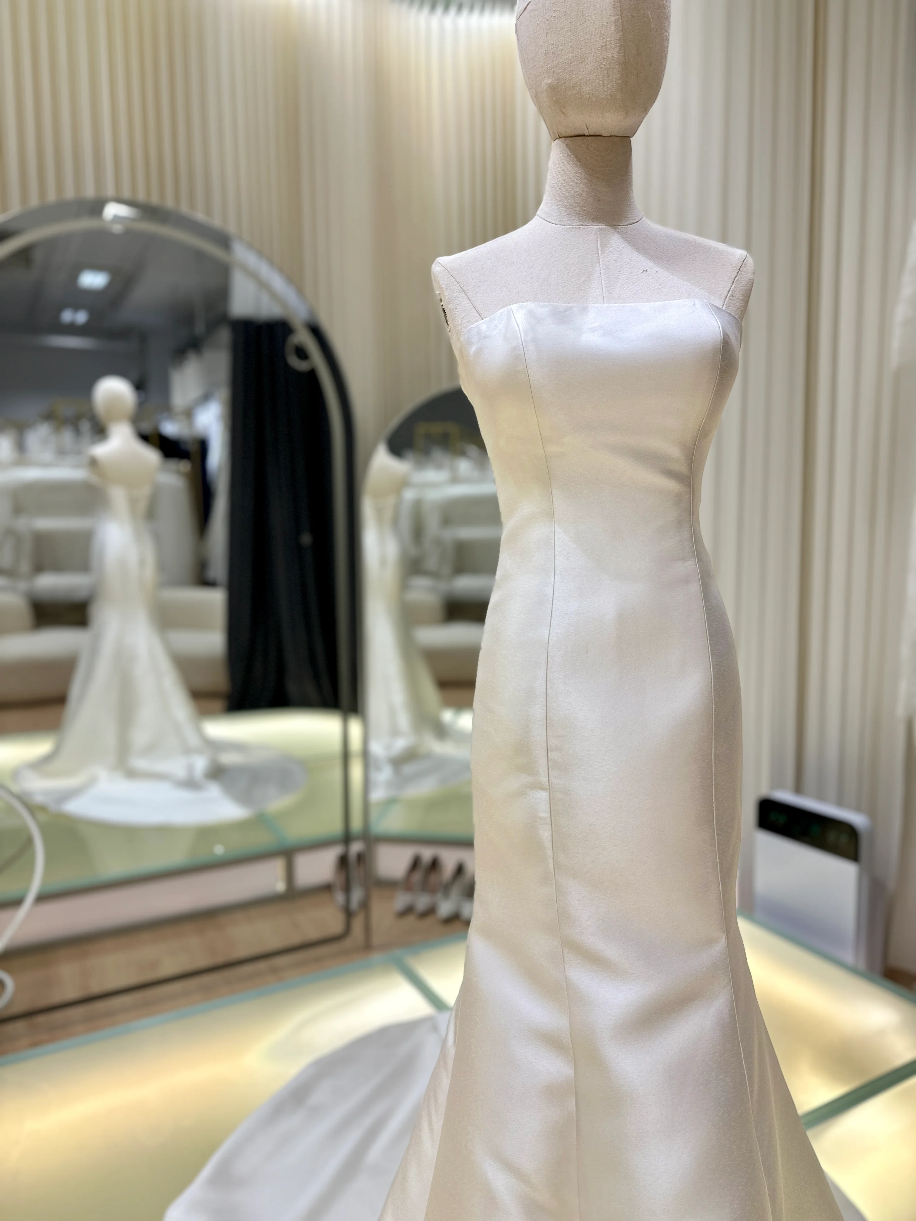 Serene Elegance Pleated Luxury Wedding Gown | Ready-to-Wear - Image 3