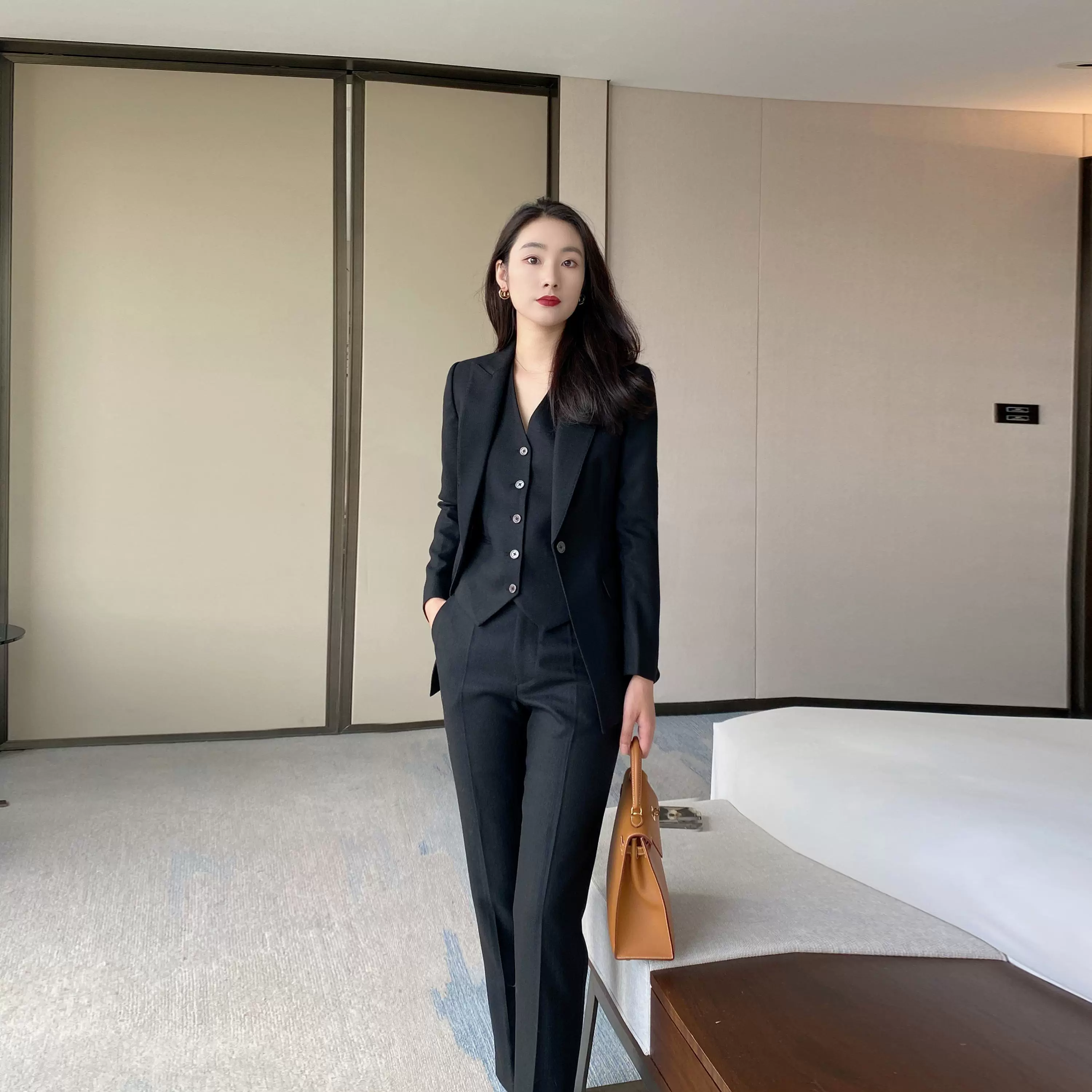 Black Slim Fit 3-Piece Winter Work Classic Suit - Image 4