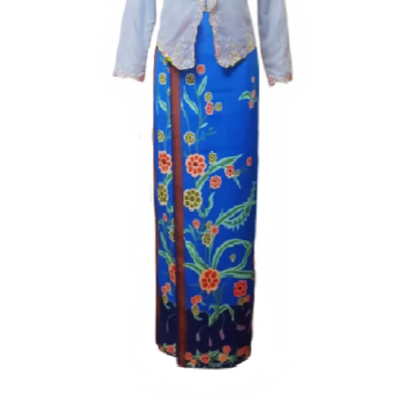 Blue Fitted Embroidered Top and Skirt Set - Image 5