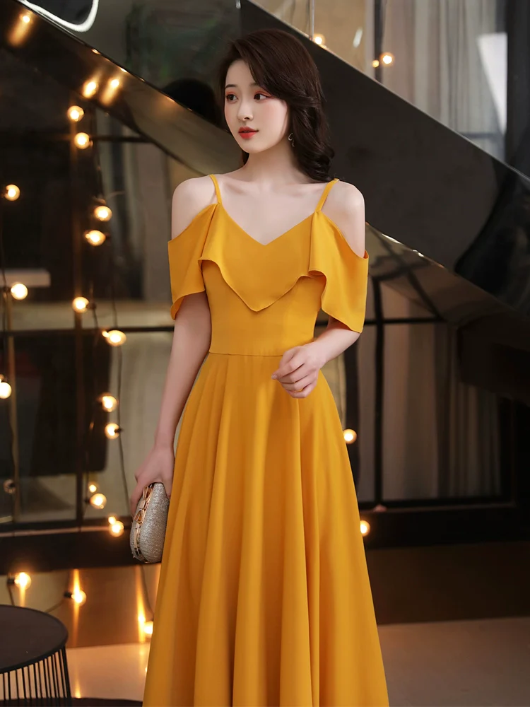 Bridesmaid Dress Simple Cut Bright Catchy Style - Image 3