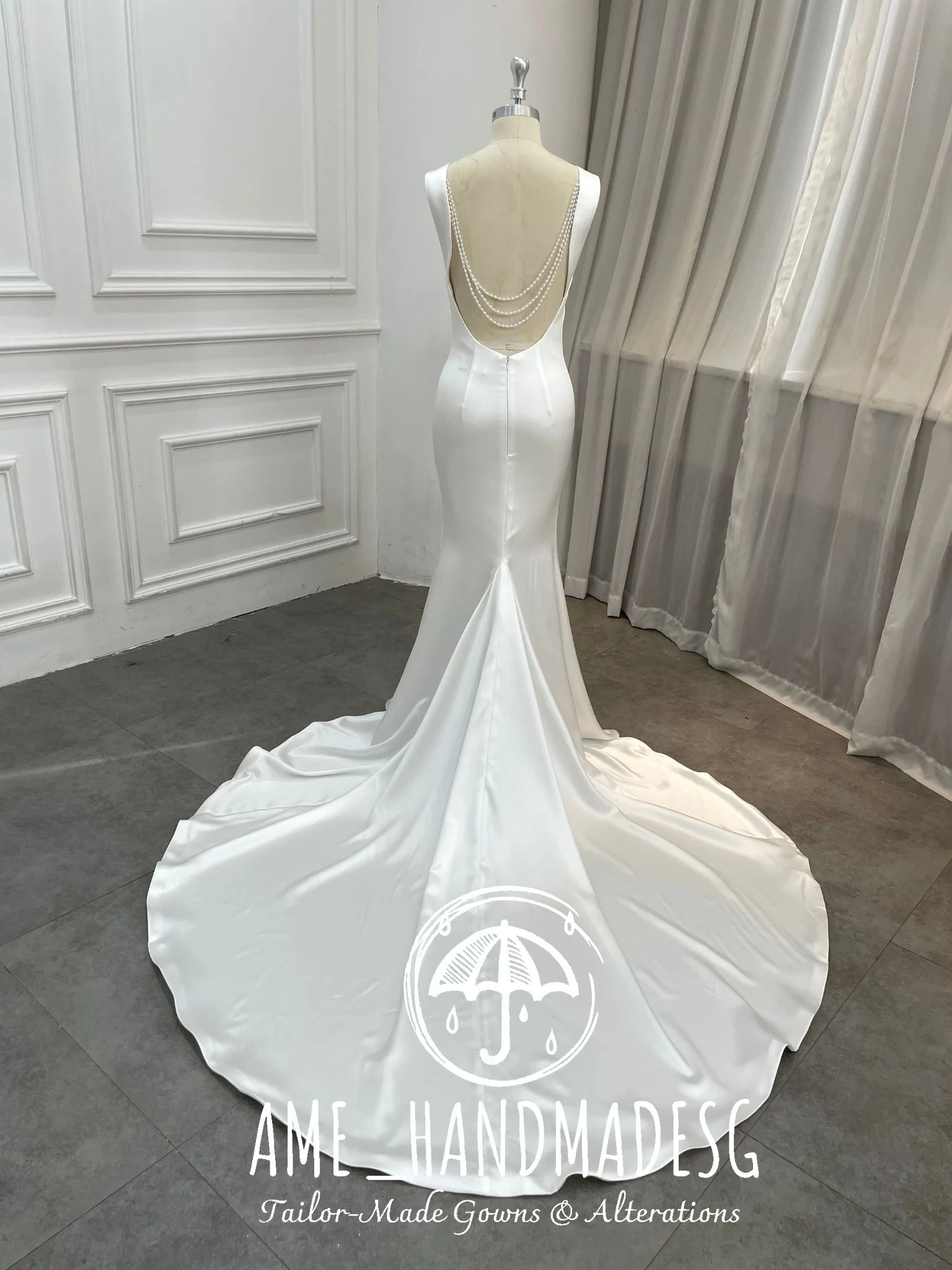 Silent Elegance — A Minimalist Bridal Gown - Image 2