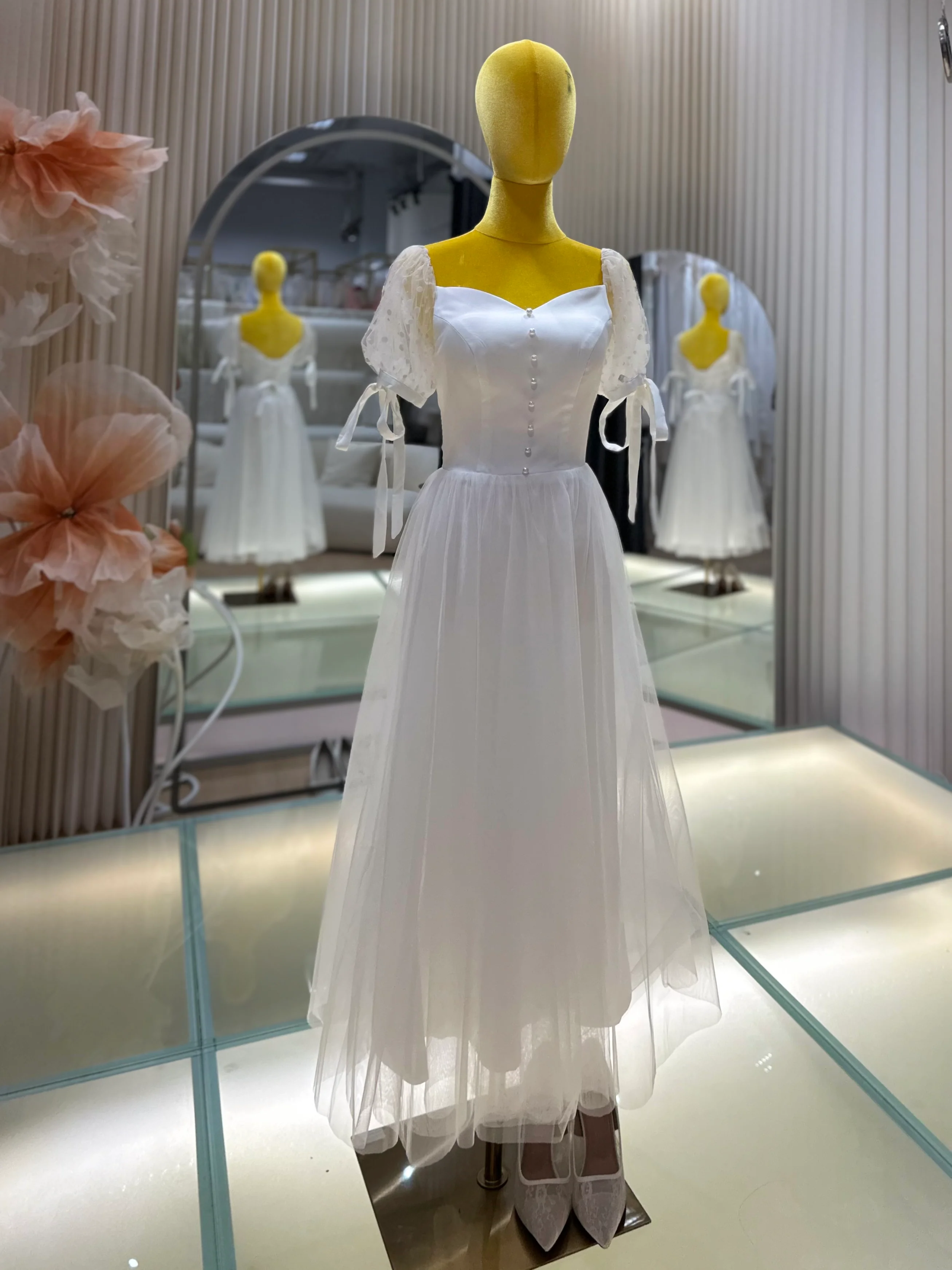 French Forest Style Simple Light Wedding Gown | Ready-to-Wear - Image 2