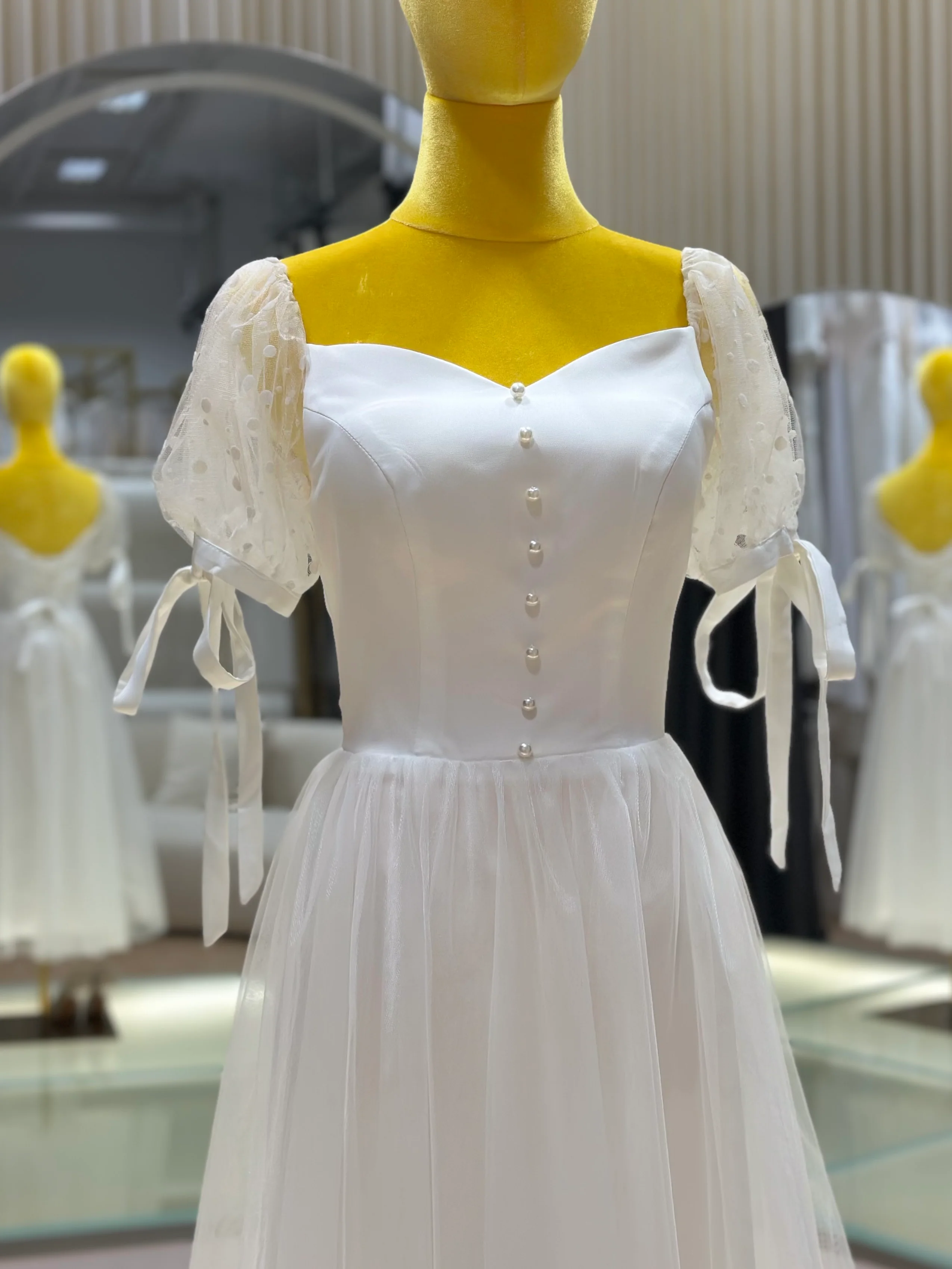 French Forest Style Simple Light Wedding Gown | Ready-to-Wear - Image 5