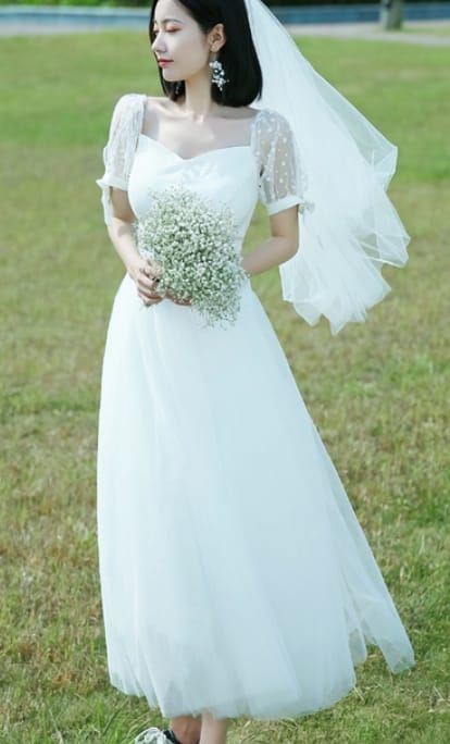 French Forest Style Simple Light Wedding Gown | Ready-to-Wear - Image 6