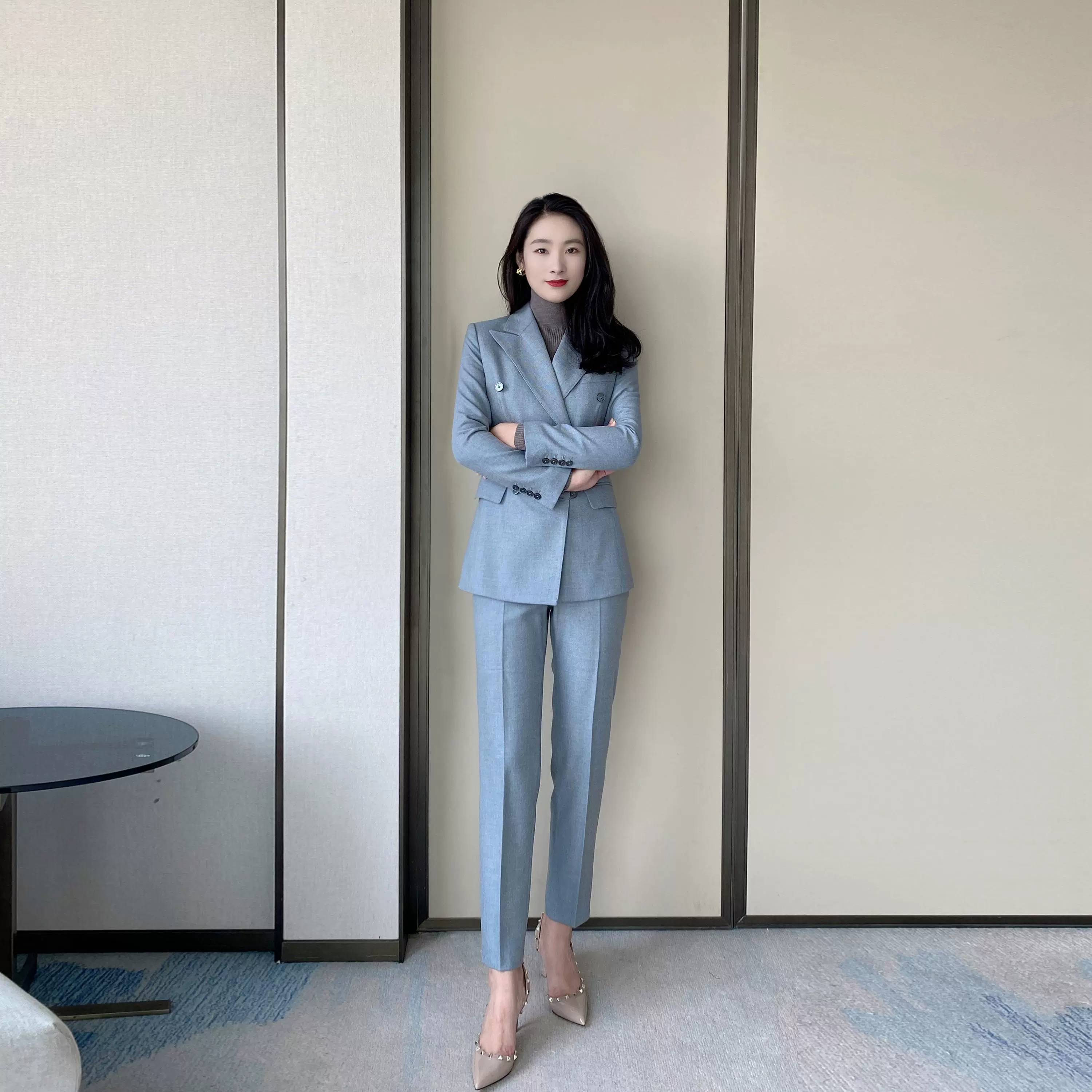 Elegant Blue Wool Suit Jacket with Tailored Winter Trousers