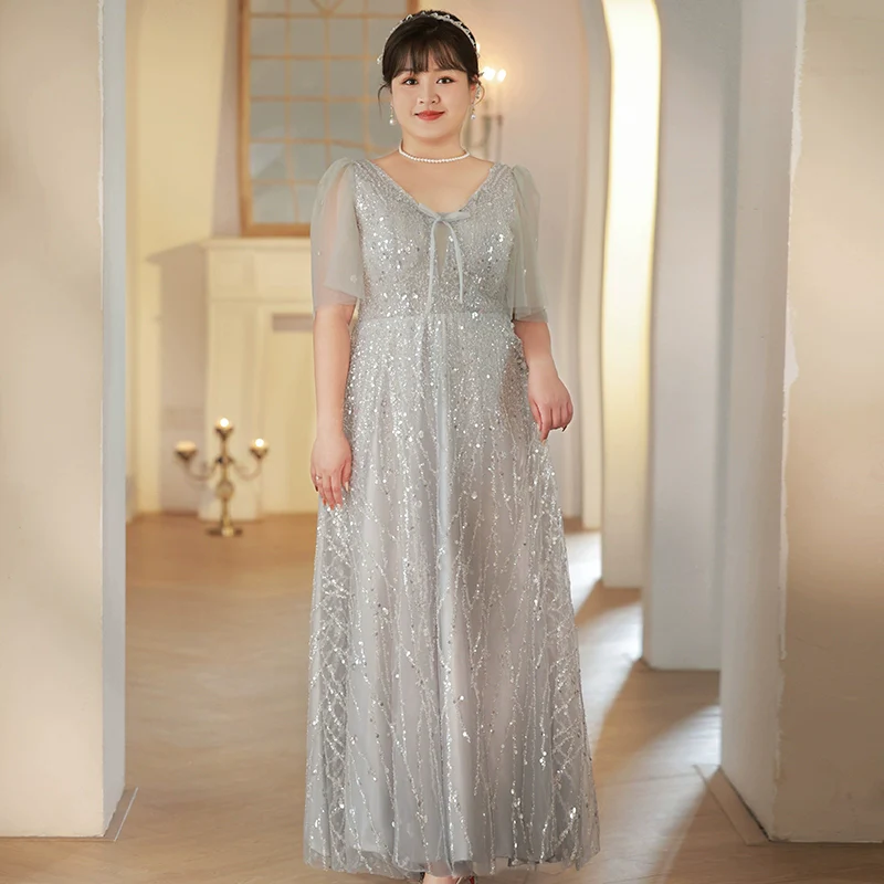 Elegant French Evening Dress - Image 5