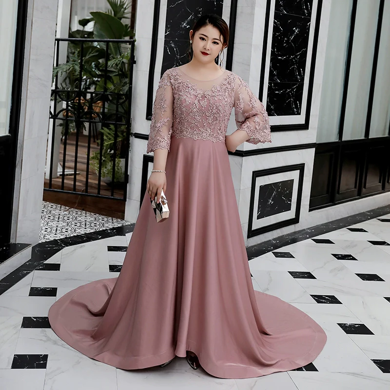 Elegant Fuchsia Evening Gown - Image 6
