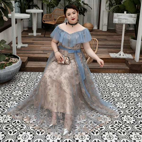 Elegant Plus Size Evening Dress - Image 4