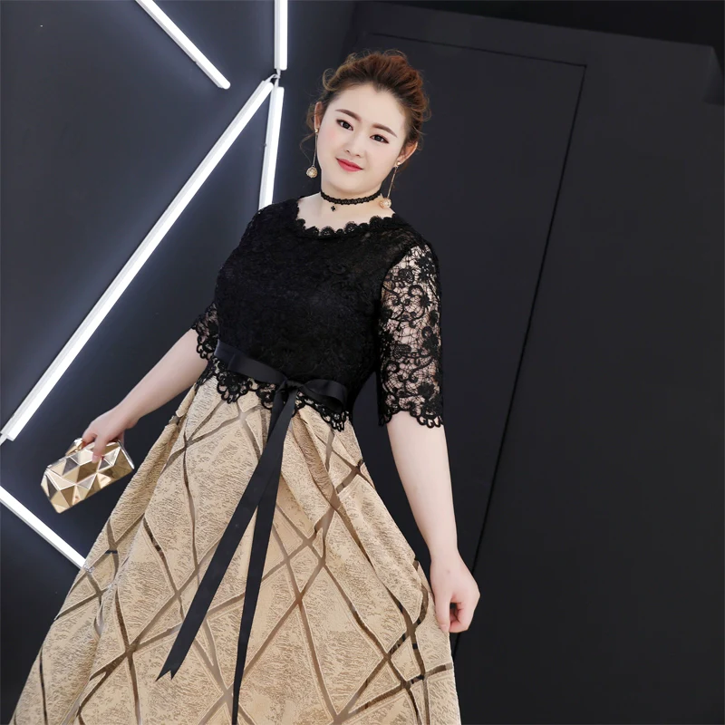 Elegant Women's Evening Dress - Image 4