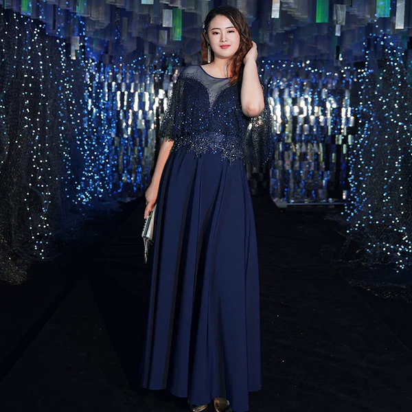 Elegant Women's Evening Dress - Image 5
