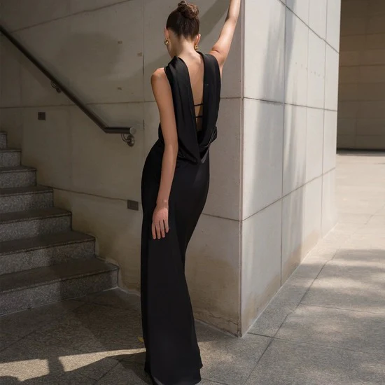 Elite Black Bridesmaid Evening Dress - Image 5