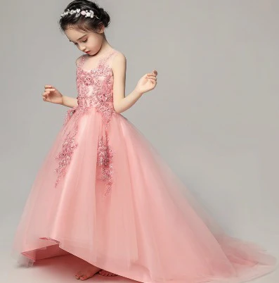 Exquisite Princess Wedding Dress: Noble Tulle Gown for Piano Performances - Image 6