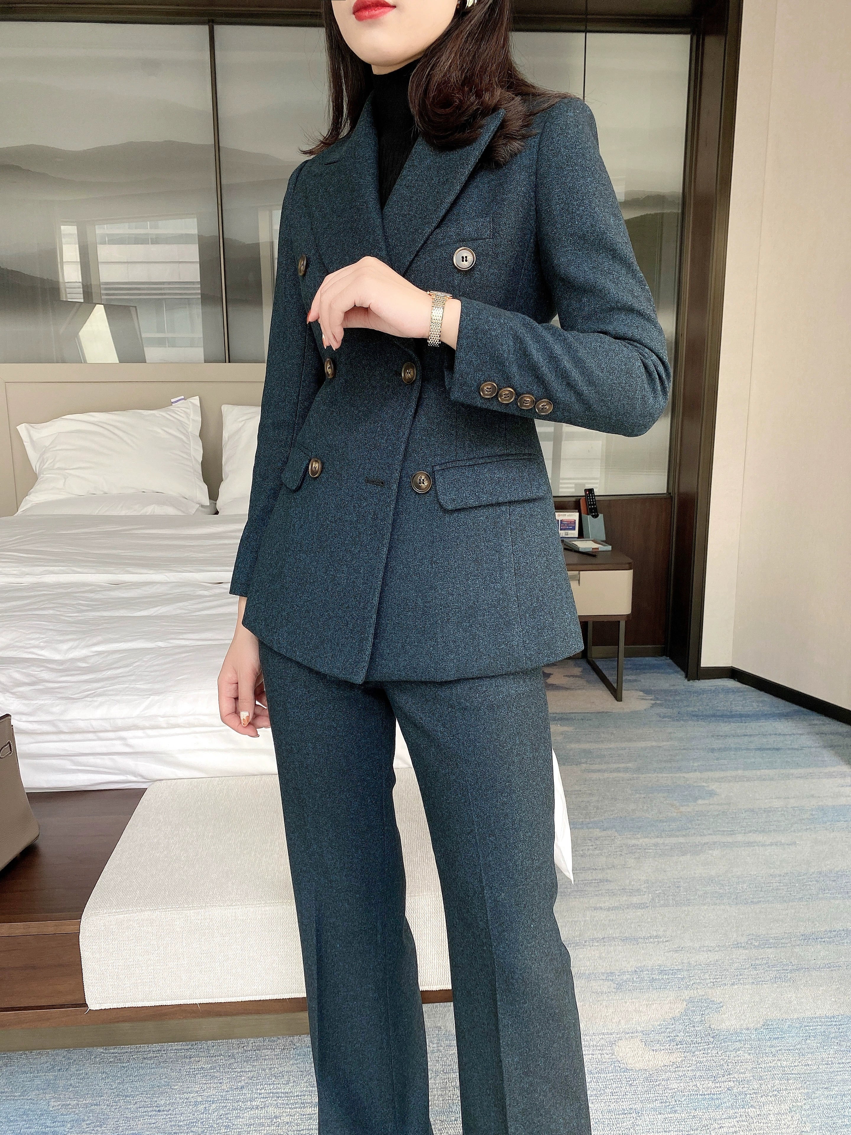 Indigo Woolen Women's Suit with Flared Trousers - Image 2