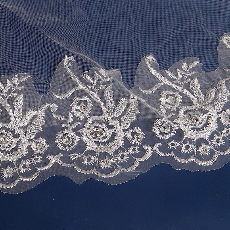 Korean Extra-Long Lace Wedding Veil - Image 5