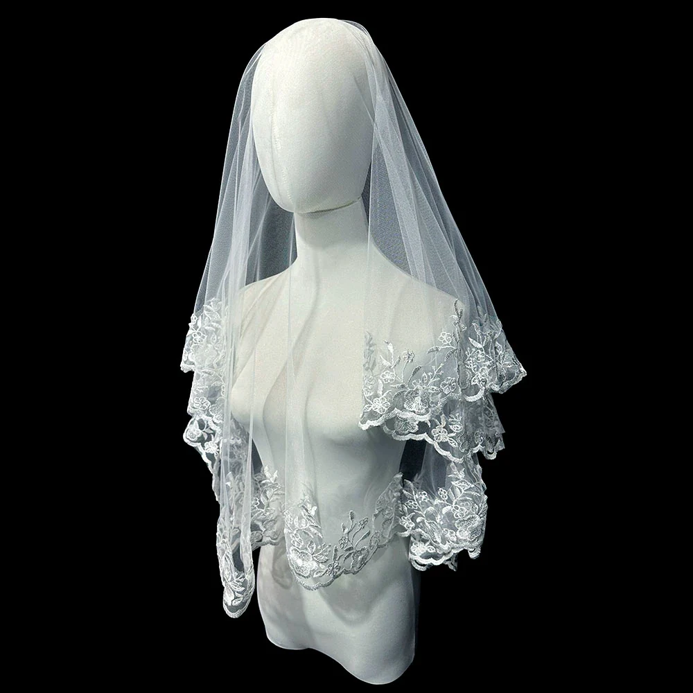 Lace Wedding Veil for Bride - Image 6