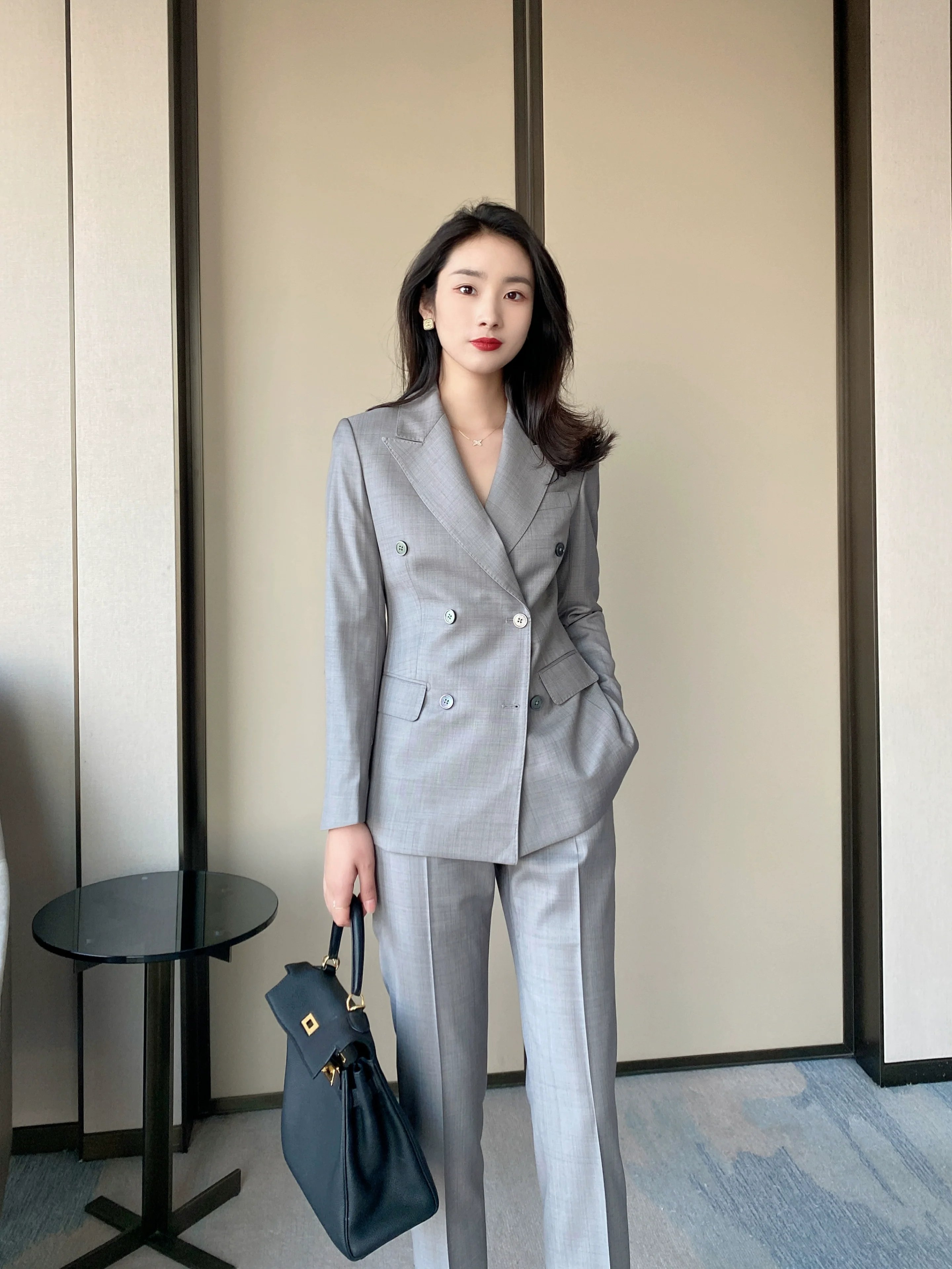 Light Grey Classic Spring Suit Trousers Loose Fit for Professionals