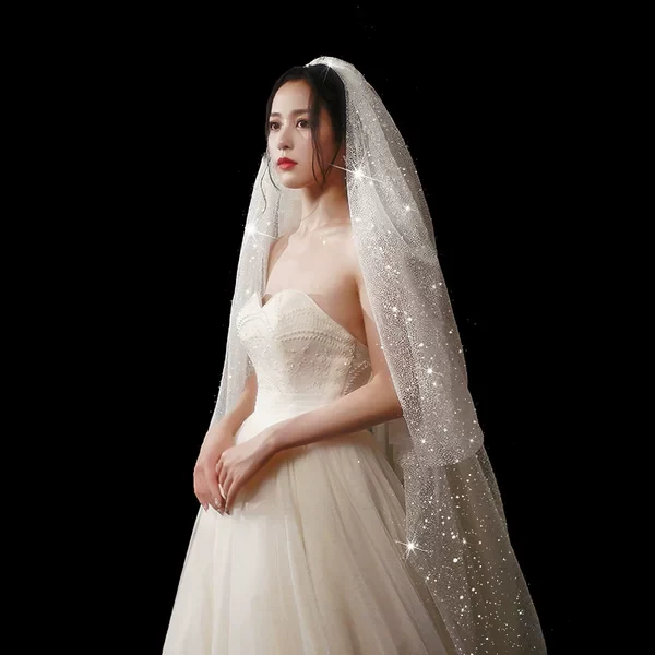 Retro Bridal Veil Hair Accessory - Image 5