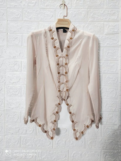 Retro Embroidered Women Cardigan - Image 4