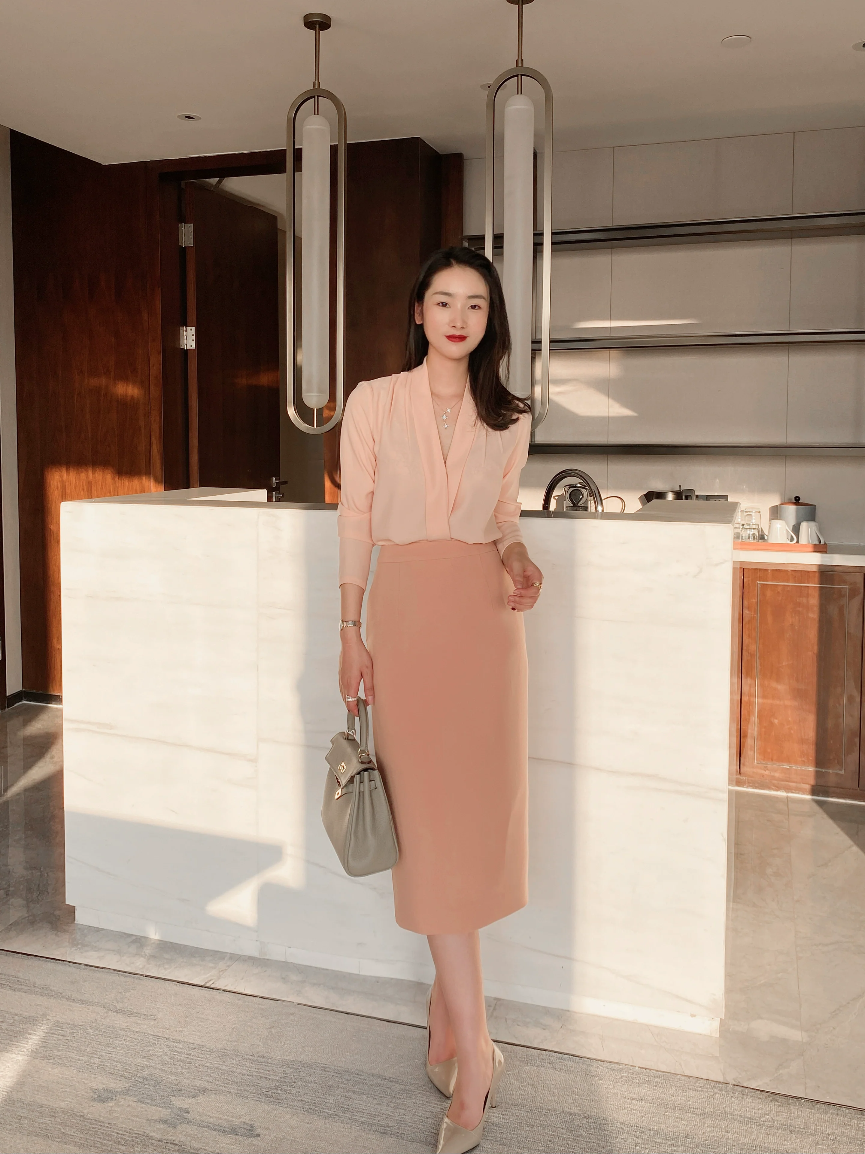 Spring Fuchsia Long-Sleeve V-Neck Loose Fit Elegant Women's Shirt