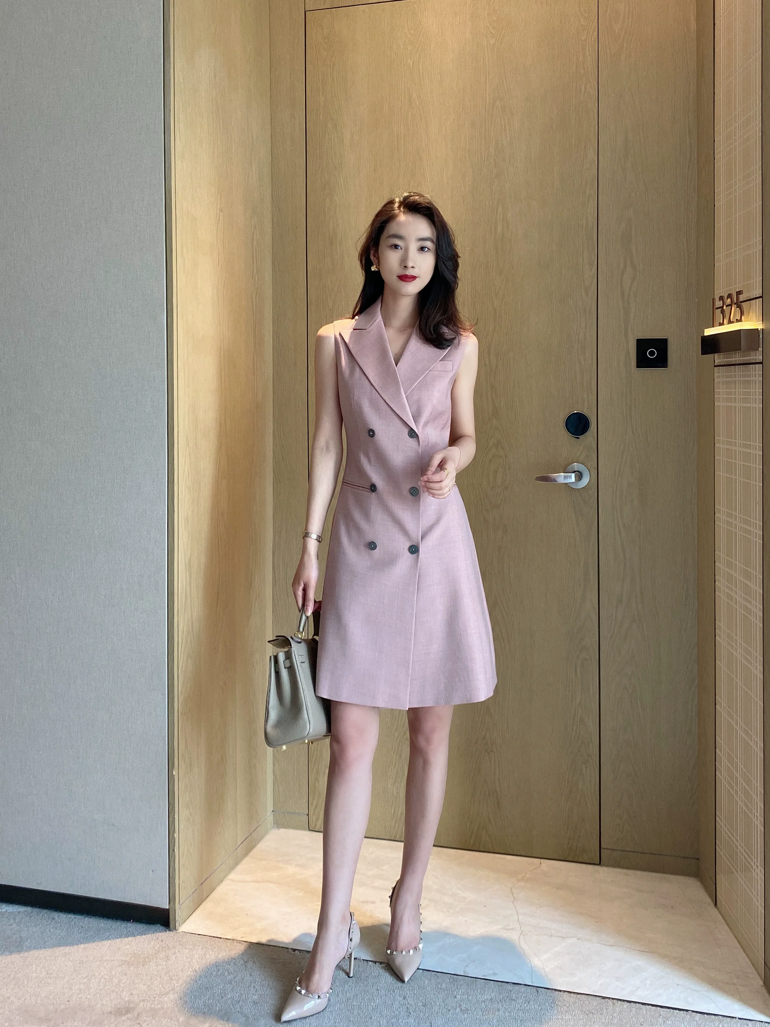 Summer Fuchsia Sleeveless Double-Breasted Suit Jacket with A-Line Skirt - Image 5