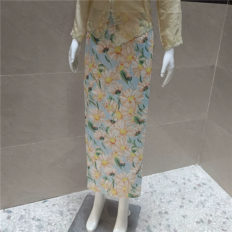 V Neck Floral Embroidered Cardigan - Image 9