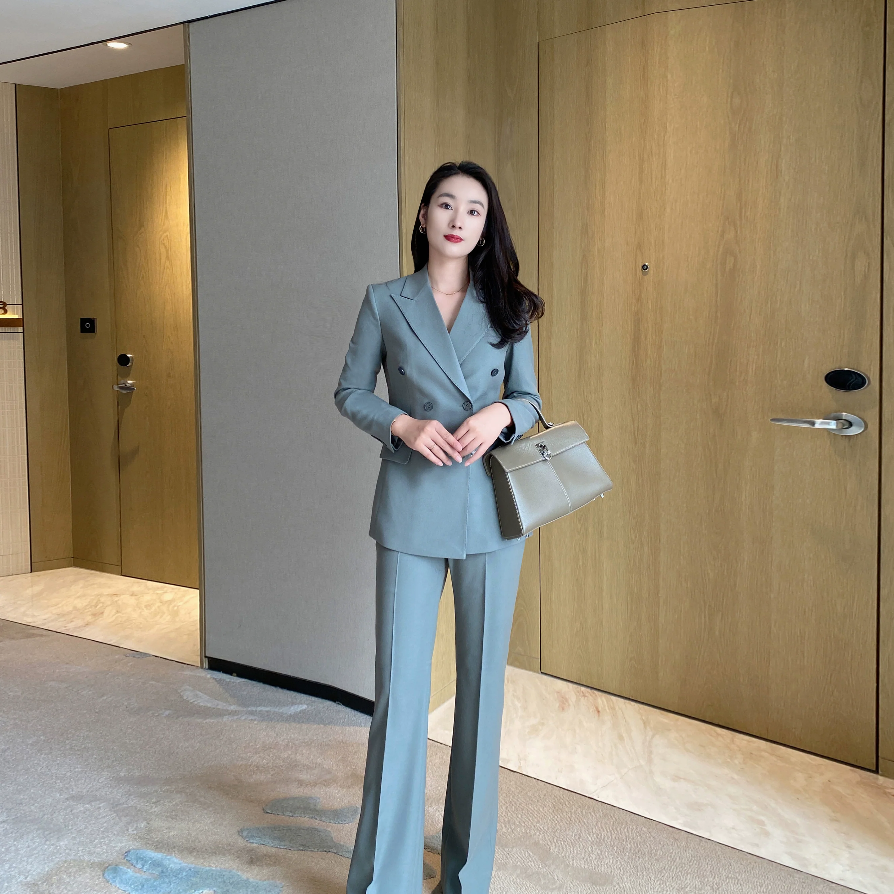 Warm Woolen Women's Suit Set - Slim Fit Elegant Design - Image 6