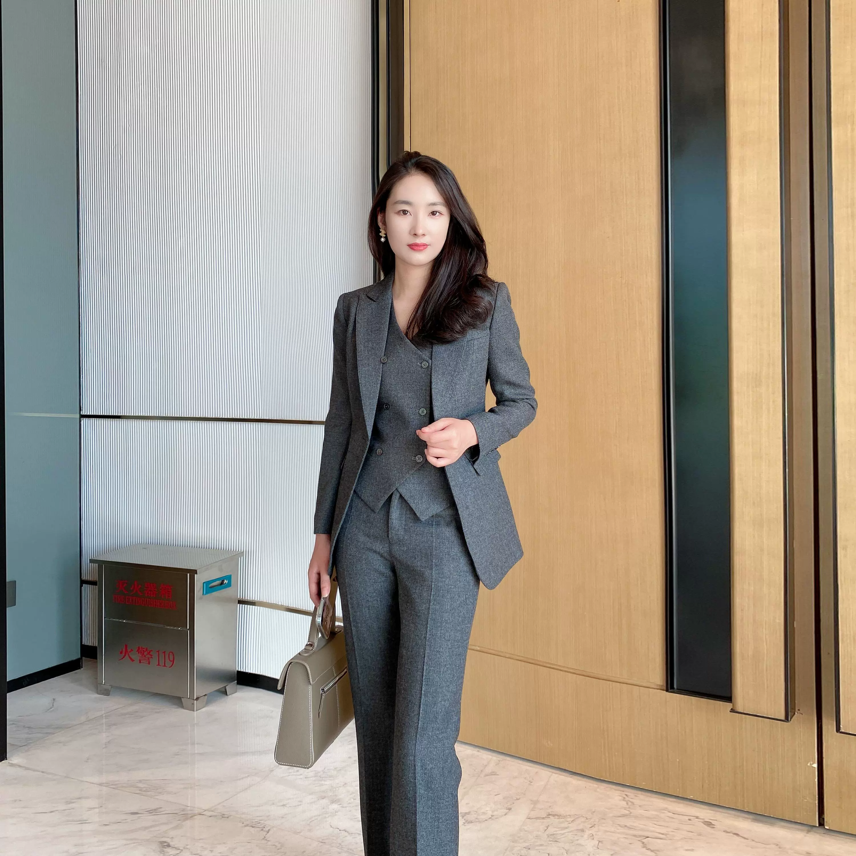 Women's Winter Grey 3‑Piece Classic Suit Set with Thick Jacket - Image 2